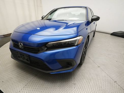 Used 2024 Honda Civic Sport image 12