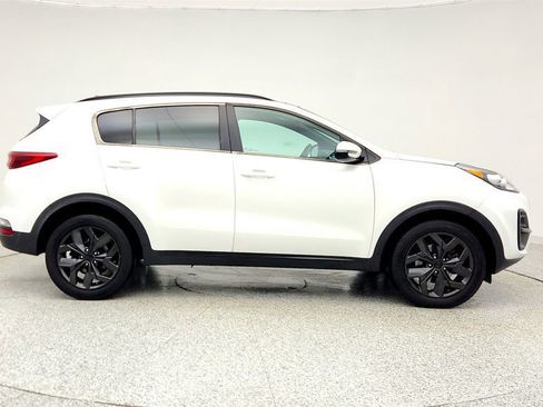 Used 2021 Kia Sportage S image 4