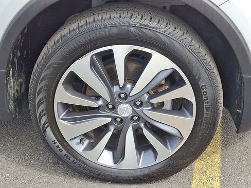 Used 2022 Buick Encore Preferred w/ Safety Package image 9