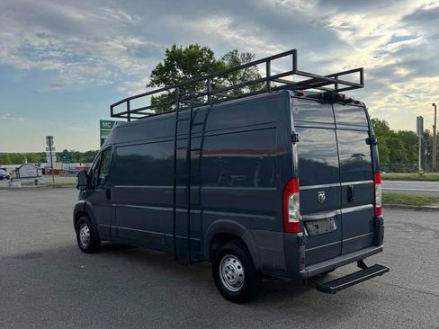 Used 2018 RAM ProMaster 2500 FWD image 4