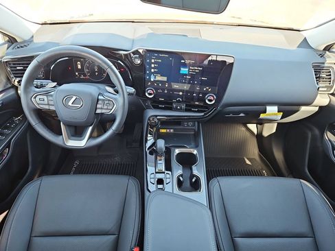 Used 2025 Lexus NX 350 AWD w/ Accessory Package (2T) image 22