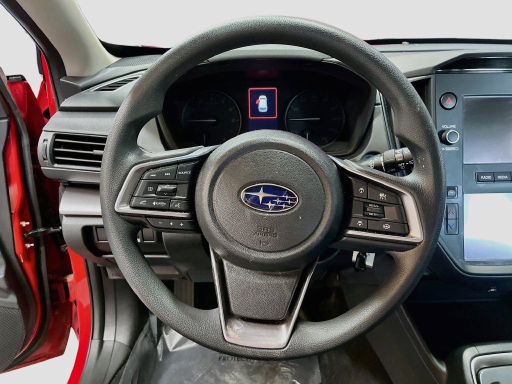 Used 2025 Subaru Impreza 2.0i AWD/4WD image 11