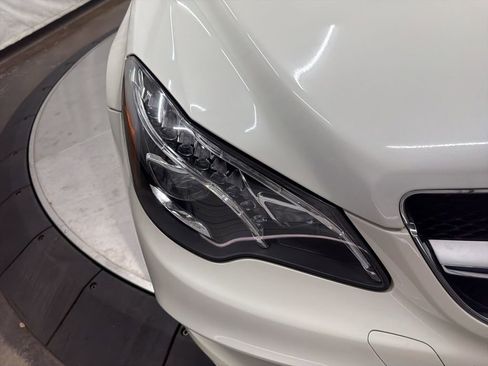 Used 2015 Mercedes-Benz E 550 Cabriolet image 10