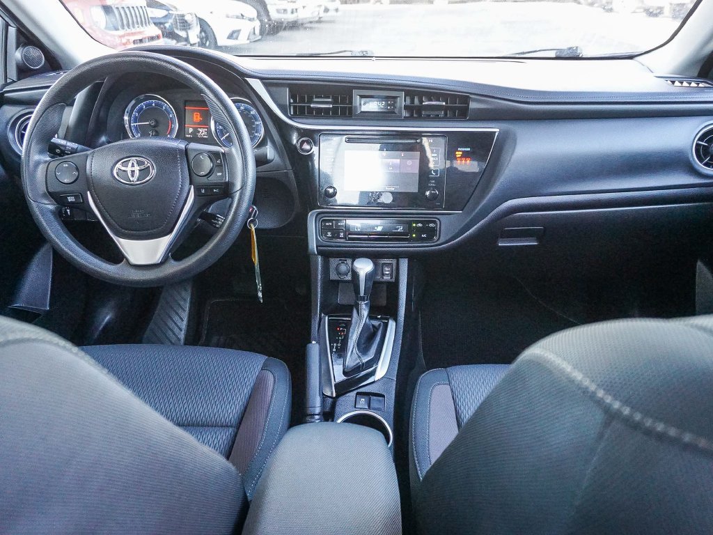 Used 2018 Toyota Corolla LE w/ Protection Package FWD image 15