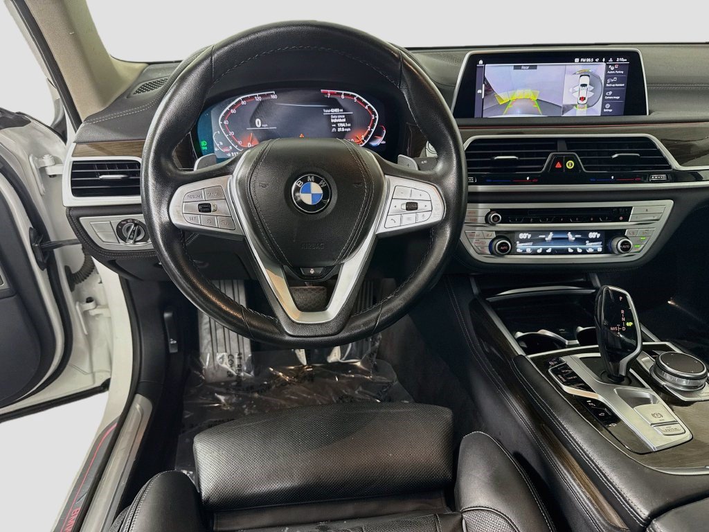 Used 2020 BMW 740i RWD image 16
