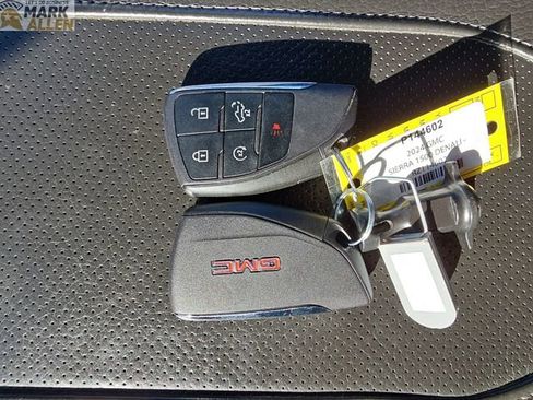 Used 2024 GMC Sierra 1500 Denali w/ Denali Reserve Package image 36