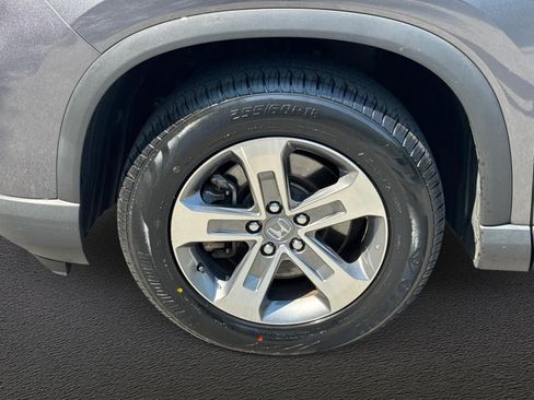 Used 2024 Honda Pilot EX-L image 11