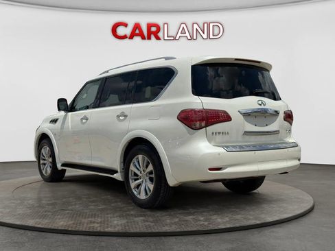 Used 2017 INFINITI QX80 2WD w/ Driver Assistance Package image 4