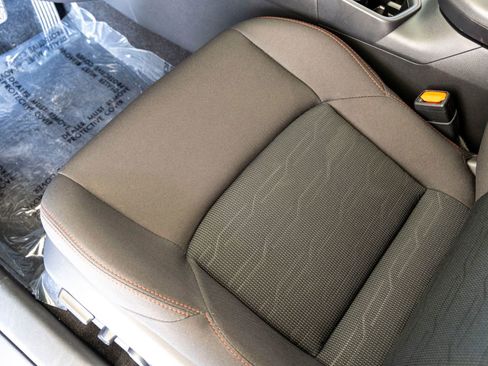 Used 2024 Toyota RAV4 SE image 19