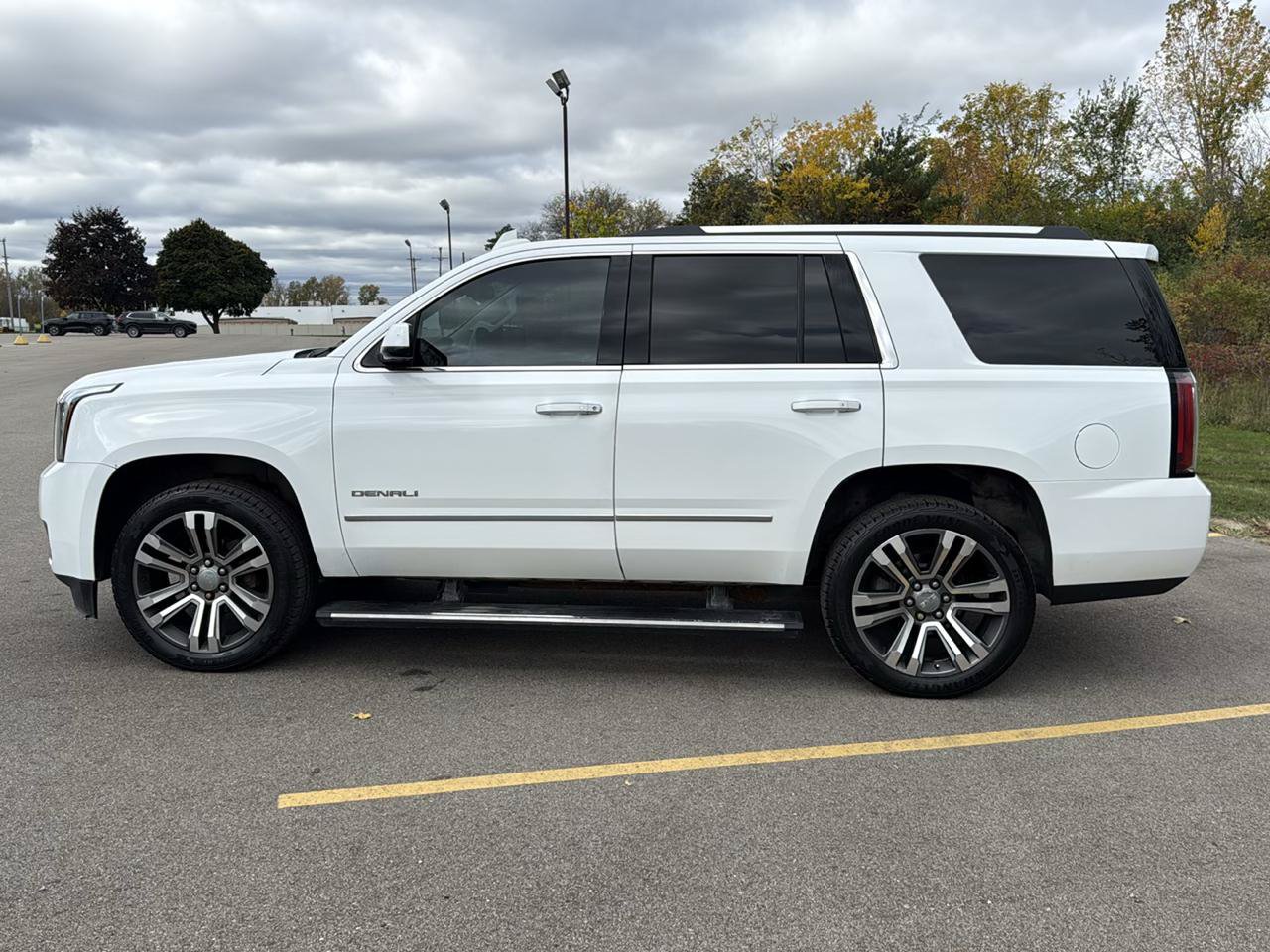 Used 2019 GMC Yukon Denali w/ Denali Ultimate Package AWD/4WD image 8