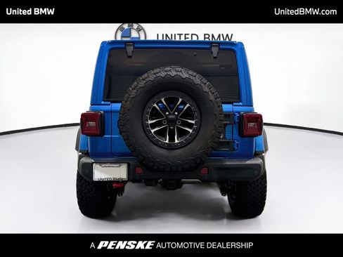 Used 2025 Jeep Wrangler Unlimited Rubicon AWD/4WD image 6