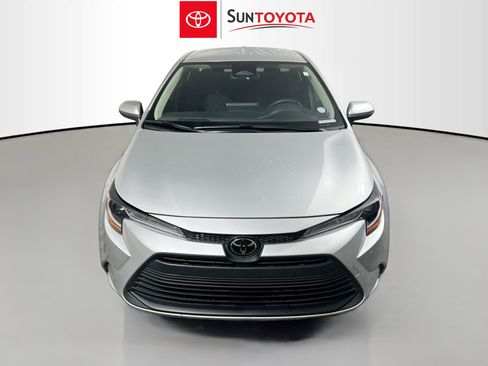 Used 2023 Toyota Corolla LE FWD image 10