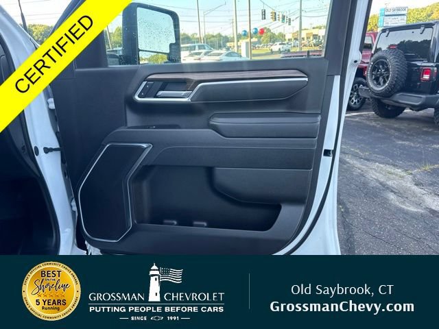 Used 2025 Chevrolet Silverado 2500 LT w/ Convenience Package AWD/4WD image 28