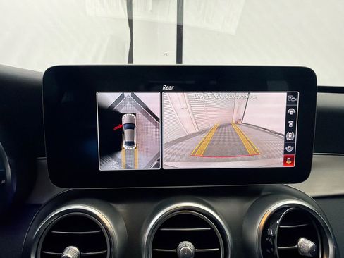 Used 2019 Mercedes-Benz C 300 Sedan image 31