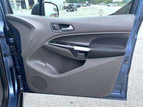 Used 2020 Ford Transit Connect XLT FWD image 16