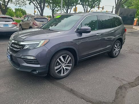 Used 2018 Honda Pilot Elite image 4