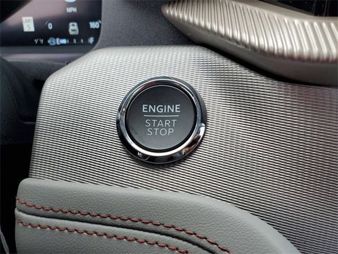 New 2025 Ford Explorer Active w/ Active Comfort Package image 26