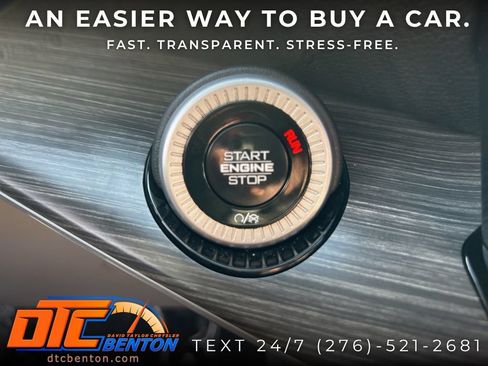 Used 2024 Jeep Wagoneer Series III w/ Premium Group I AWD/4WD image 21
