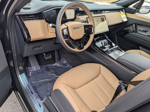 New 2026 Land Rover Range Rover Sport Dynamic SE image 8