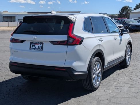 Used 2026 Honda CR-V EX image 3