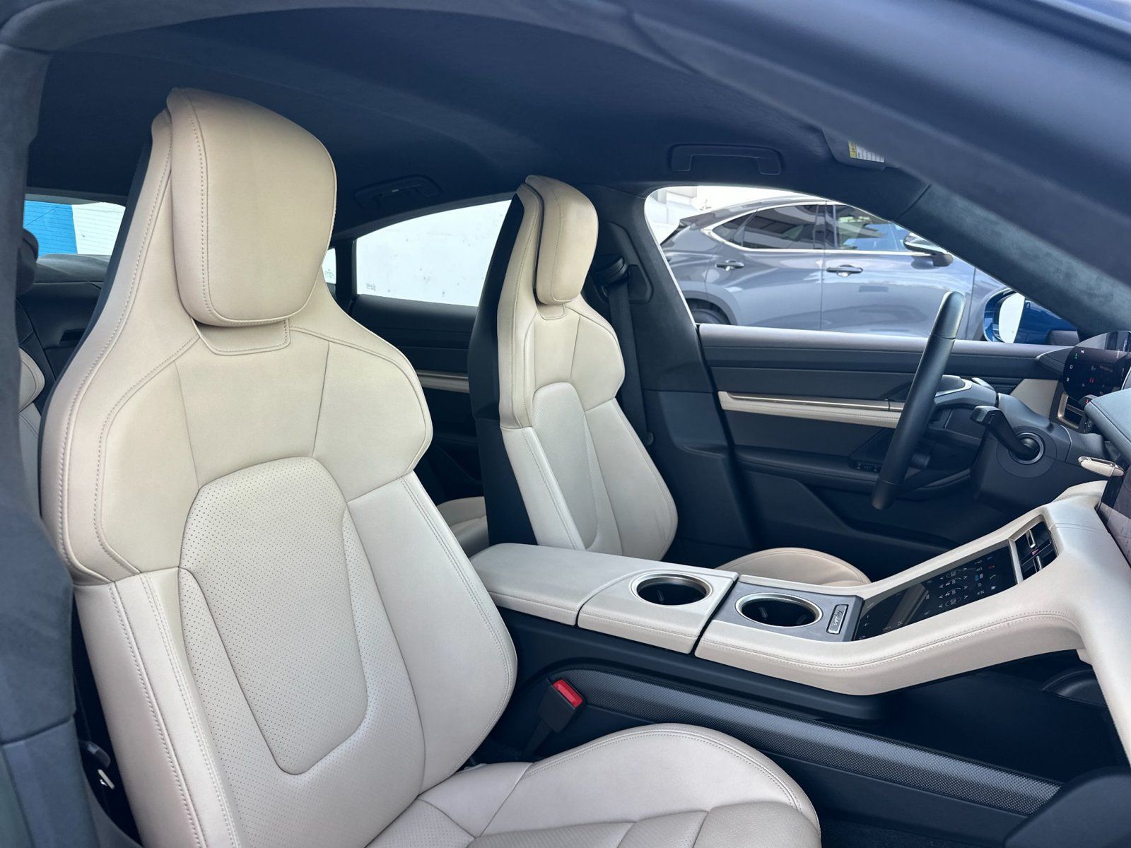 Certified 2023 Porsche Taycan GTS AWD/4WD image 28