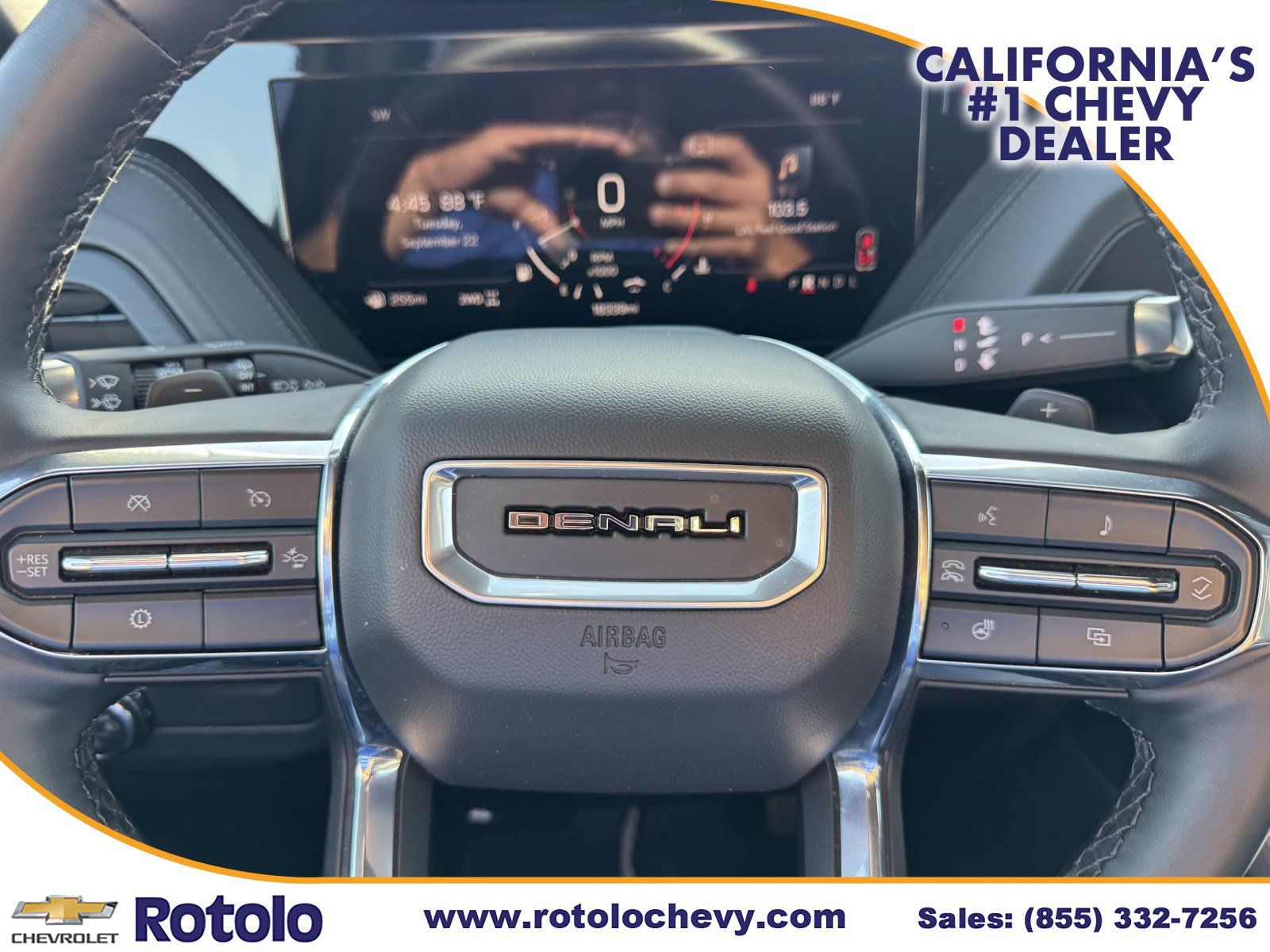 Used 2025 GMC Yukon XL Denali AWD/4WD image 21