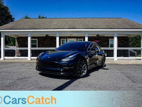 Used 2018 Tesla Model 3 Long Range RWD image 1
