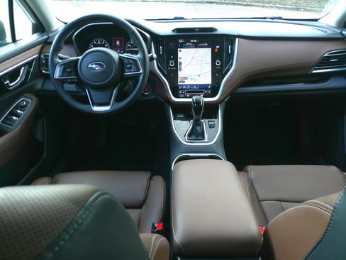 Used 2022 Subaru Outback Touring XT image 29