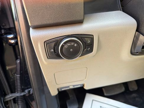 Used 2018 Ford F350 XL AWD/4WD image 24