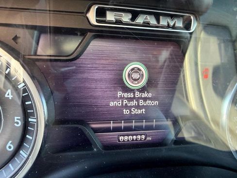 Used 2020 RAM 1500 Laramie image 11