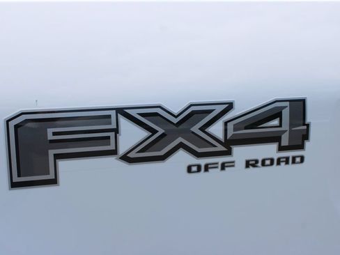 Used 2024 Ford F150 Lariat w/ Equipment Group 502A High AWD/4WD image 18