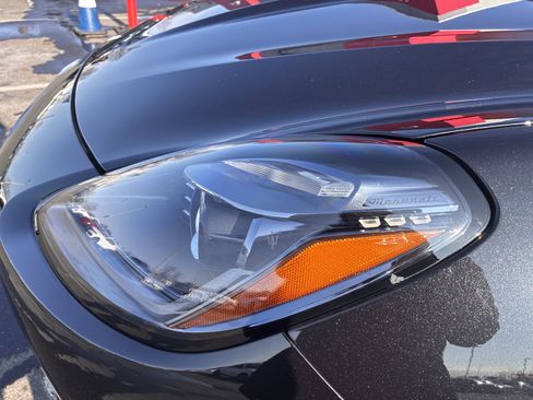 Used 2023 Maserati Grecale GT image 11