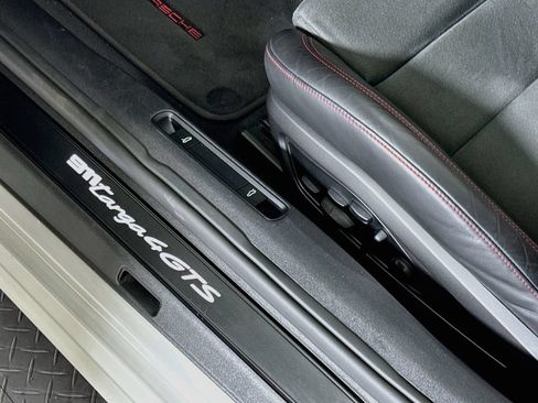 Used 2022 Porsche 911 Targa 4 GTS AWD/4WD image 22