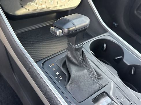 Used 2026 Kia Carnival image 15