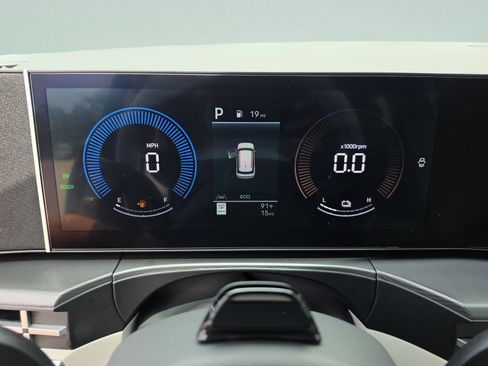 New 2026 Hyundai Santa Fe SEL FWD image 33