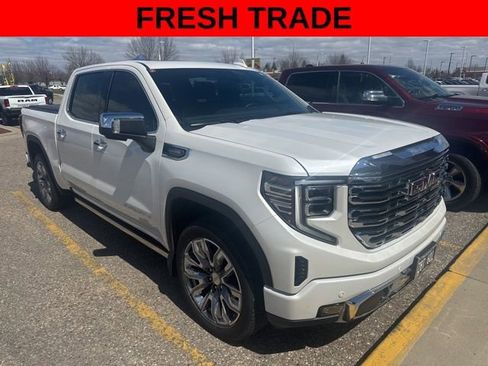 Used 2024 GMC Sierra 1500 Denali w/ Denali Reserve Package AWD/4WD image 1