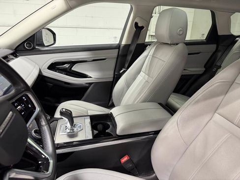 Used 2022 Land Rover Range Rover Evoque SE image 14