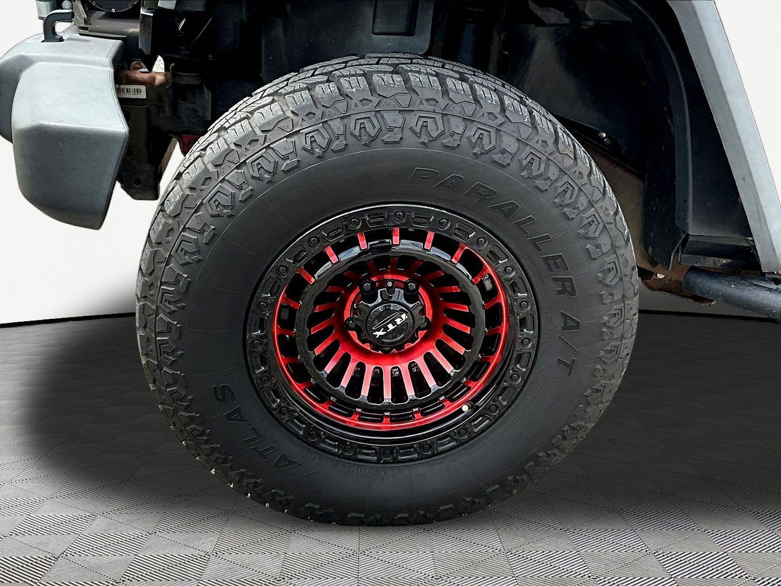 Used 2011 Jeep Wrangler Unlimited Sport AWD/4WD image 30