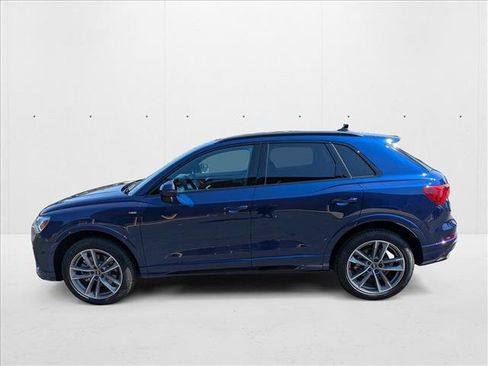 New 2025 Audi Q3 2.0T Premium image 8