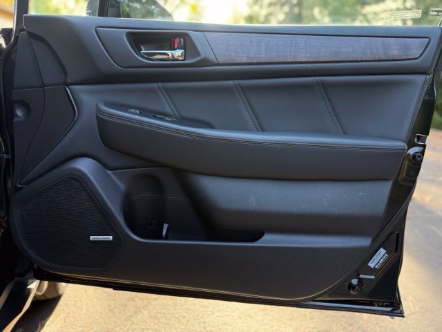 Used 2018 Subaru Outback 2.5i Limited AWD/4WD image 17