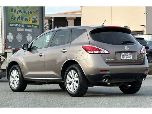 Used 2013 Nissan Murano S image 6