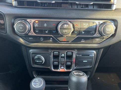 New 2026 Jeep Wrangler Sport S image 31