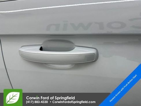 New 2026 Ford Expedition Active image 8