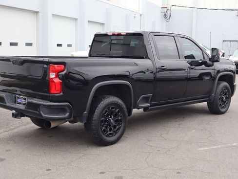 Certified 2024 Chevrolet Silverado 2500 LTZ w/ LTZ Plus Package image 10