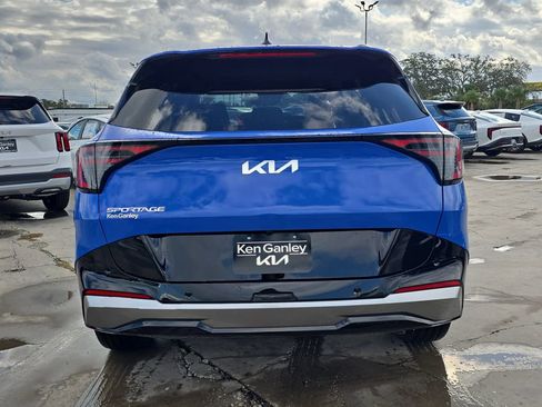 New 2026 Kia Sportage SX image 7