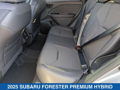 Certified 2025 Subaru Forester Premium image 31