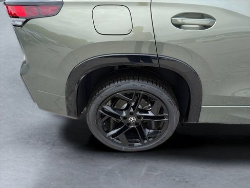 New 2026 Volkswagen Tiguan SE R-Line AWD/4WD image 29