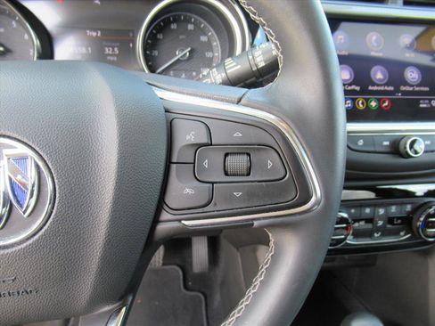 Used 2022 Buick Encore GX Select w/ Safety Package II image 18