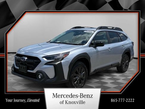 Used 2025 Subaru Outback Onyx Edition AWD/4WD image 1
