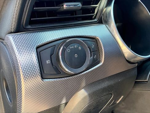 Used 2018 Ford Mustang GT RWD image 30